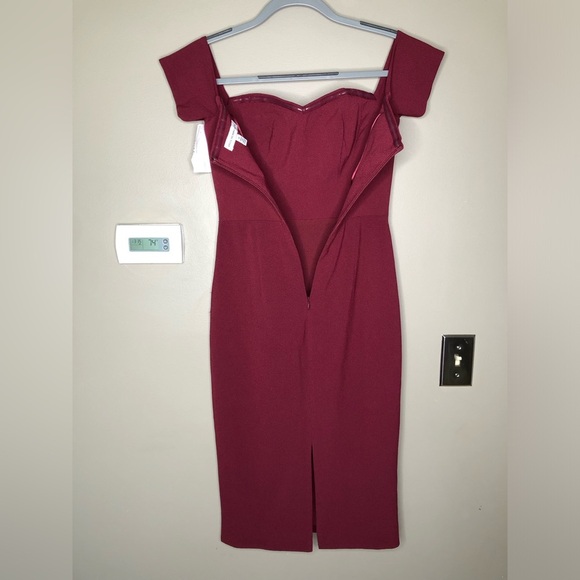 NWT DRESS THE POPULATION Bailey Magenta Wine Off Shoulder Midi Dress Size XS - Picture 7 of 9